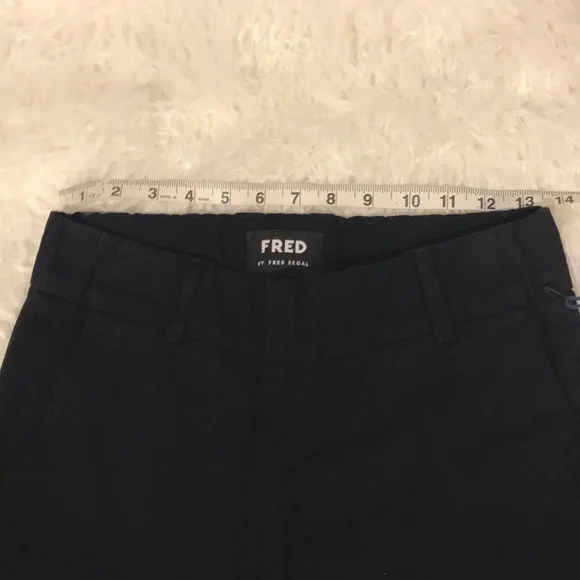 NWT FRED by FRED SEGAL Black Cropped Pants Size 26 - Picture 7 of 8